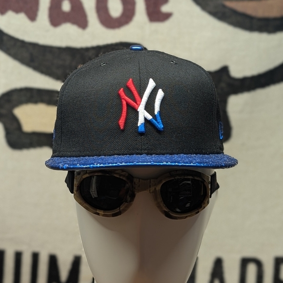 New York Yankees x Tangible Threads Hat (OS)